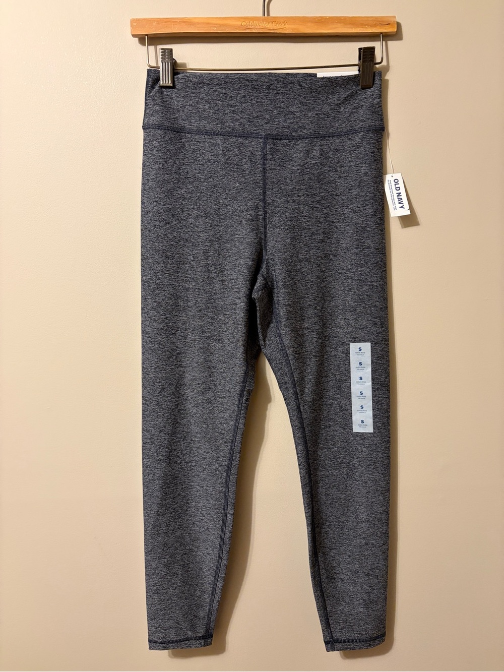 NWT Old Navy Gray Heather Active Leggings Women’s Small